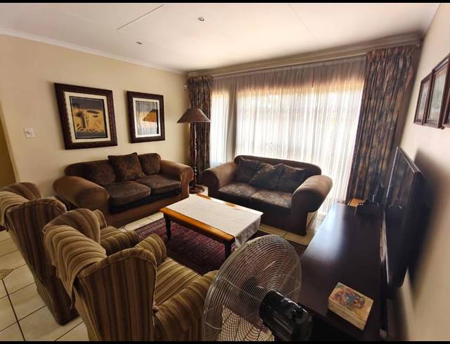 4 BEDROOM HOUSE FOR SALE IN MONTANA PARK